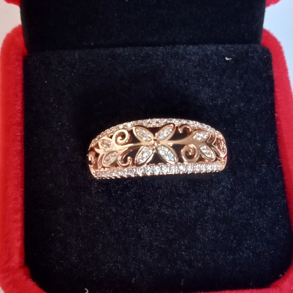 14K Rose Gold  Filled  Ring - Picture 4 of 11